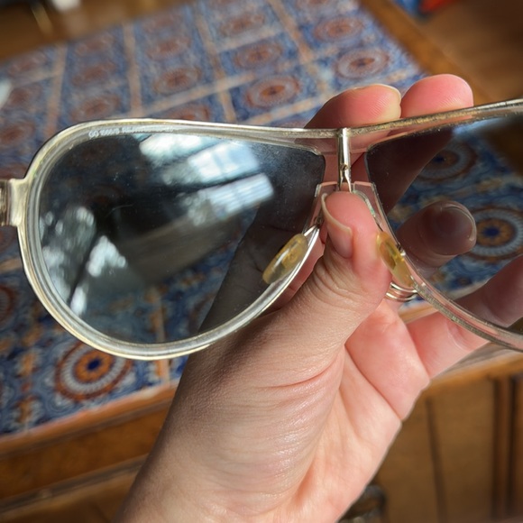 Gucci Aviator Style Sunglasses - Picture 11 of 11